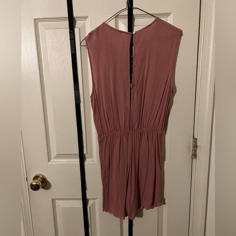 Romper - Picture 2 of 2